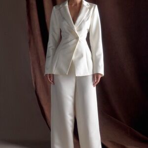 Meshki White Blazer Suit Jacket